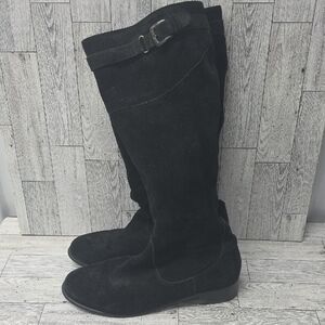 La CANADIENNE Black Suede Footwear